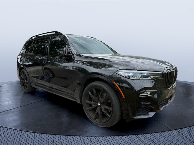 2022 BMW X7 M50I