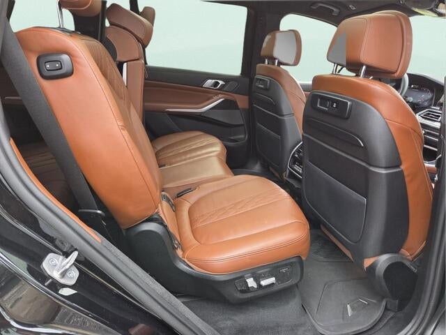 2022 BMW X7 M50i M50i