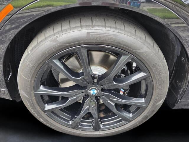 2022 BMW X7 M50i M50i
