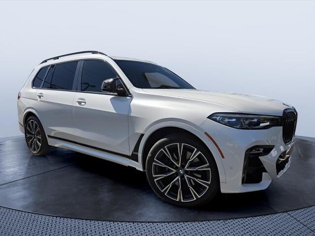 2021 BMW X7 M50I