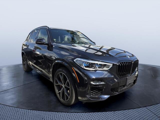 2023 BMW X5 M50i's photo