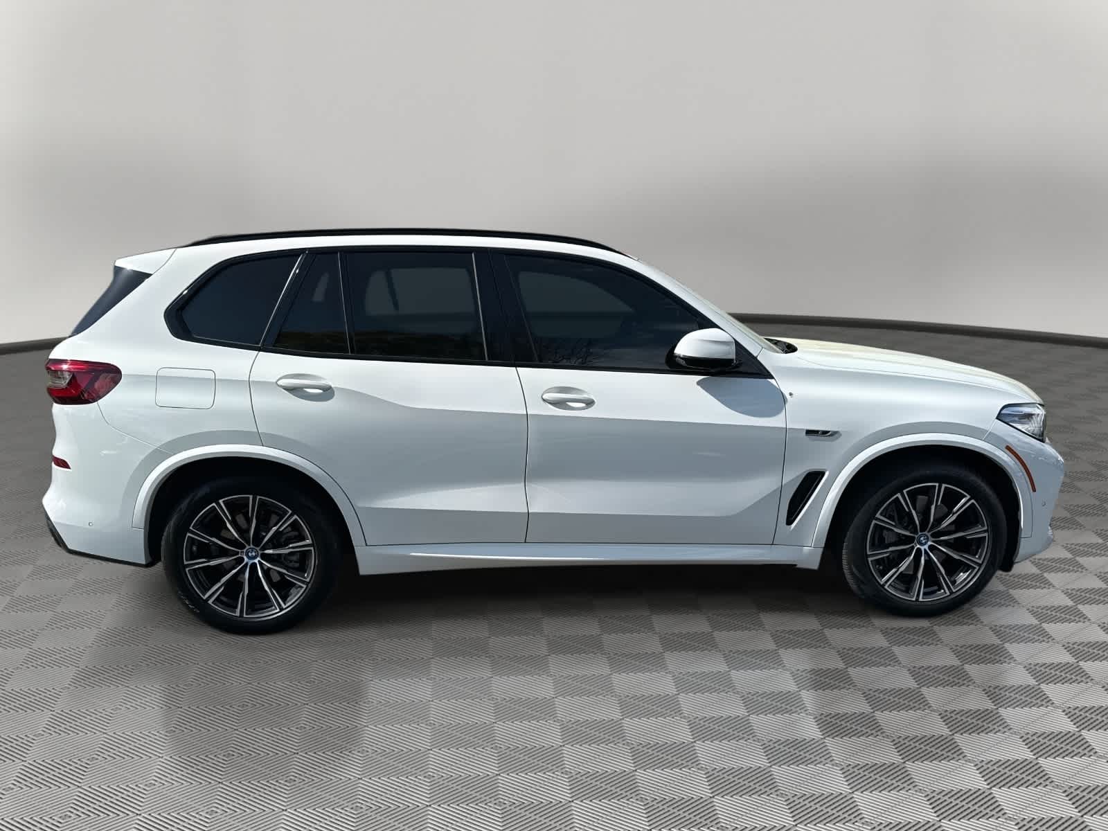 2022 BMW X5 xDrive45e xDrive45e