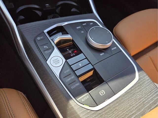 2025 BMW 3 SERIES 330I XDRIVE