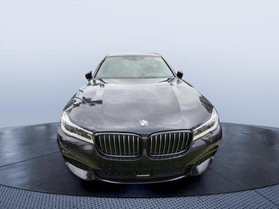 2019 BMW 750i 750i