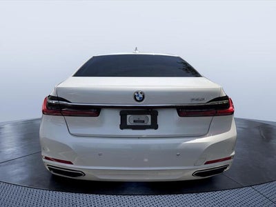 2020 BMW 740i 740i