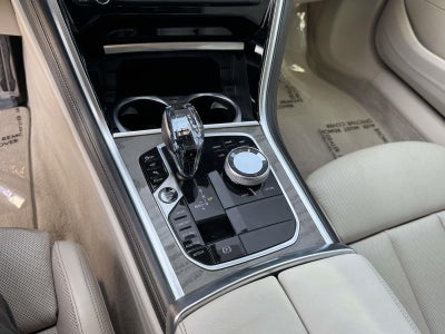 2023 BMW 8 Series 840i