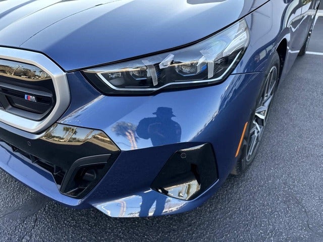 2025 BMW i5 M60