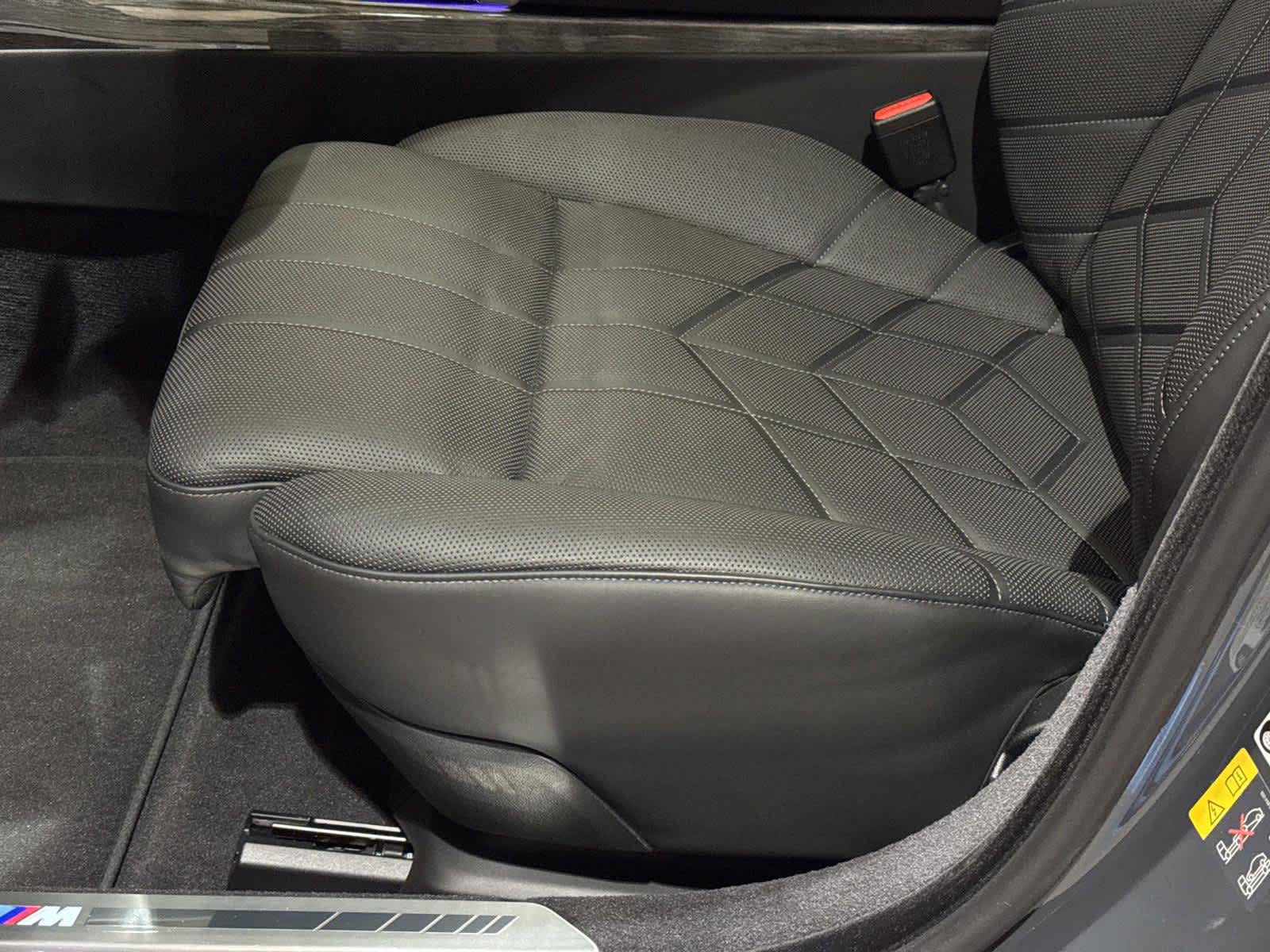 2025 BMW i7 xDrive60