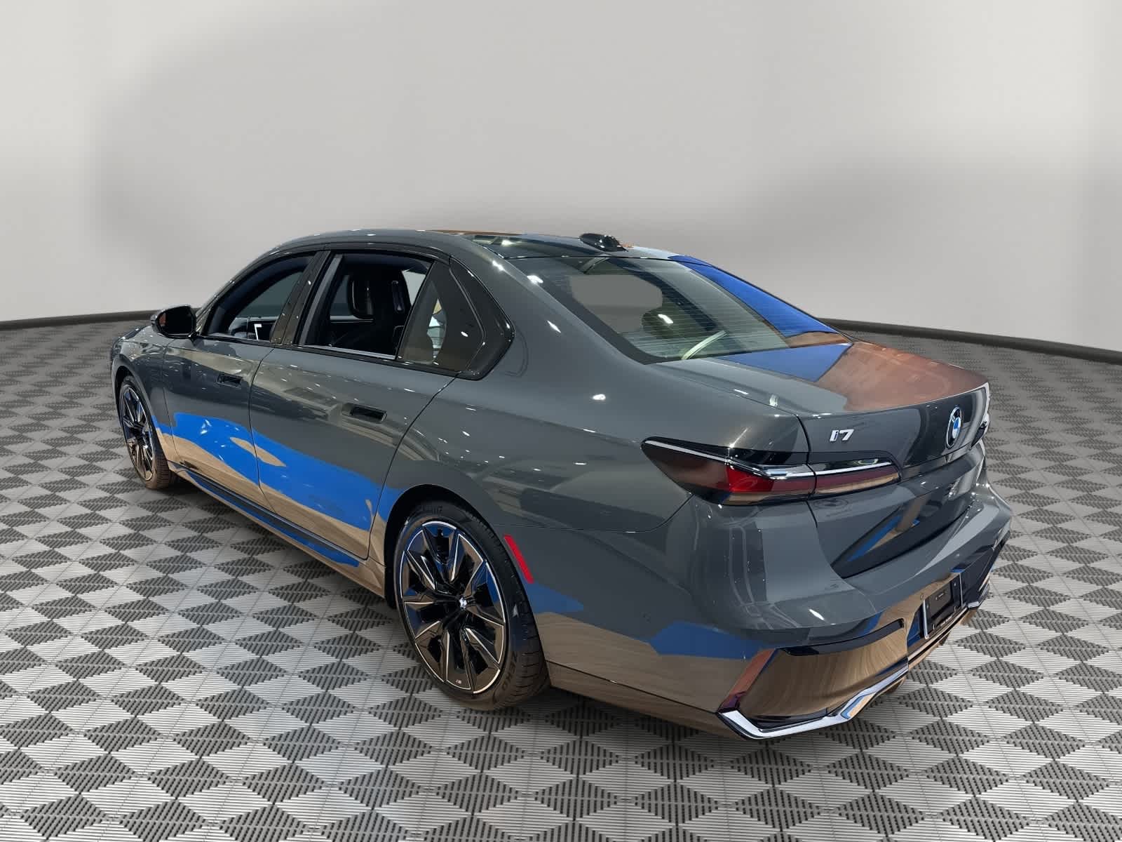 2025 BMW i7 xDrive60