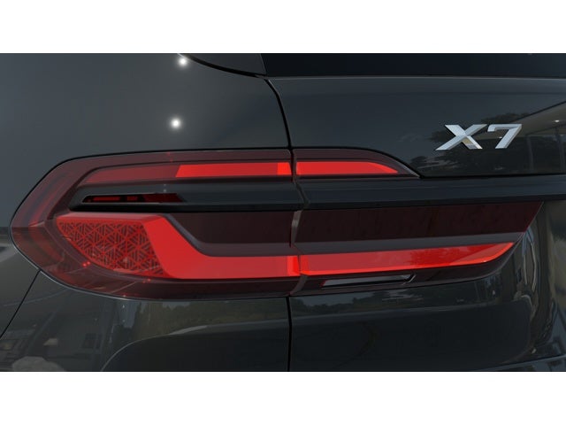 2027 BMW X7 Base