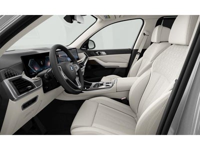 2027 BMW X7 Base