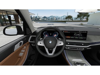 2027 BMW X7 Base