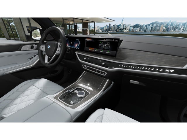 2026 BMW X7 Base