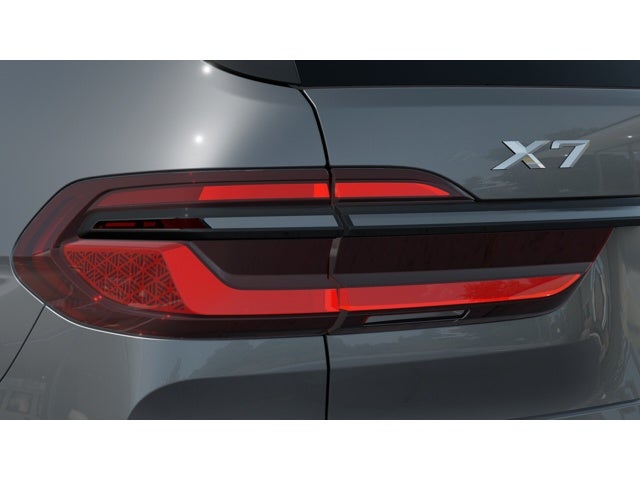 2027 BMW X7 Base
