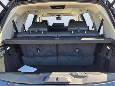 2027 BMW X7 Base