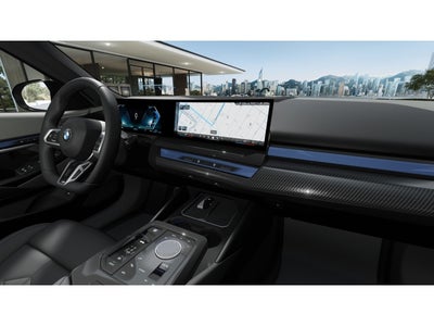 2027 BMW 550e Base