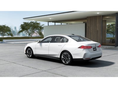 2027 BMW 530i Base