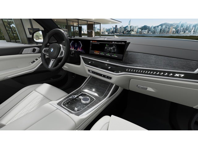 2026 BMW X7 Base