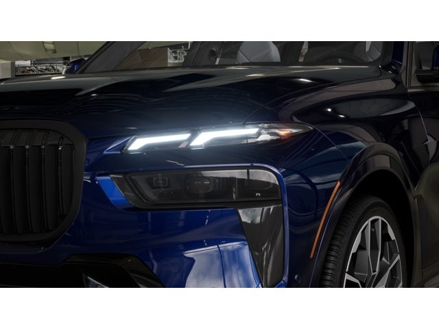 2027 BMW X7 Base