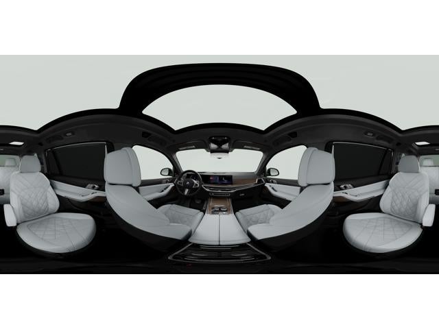 2027 BMW X7 Base