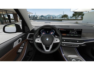 2027 BMW X7 Base