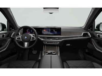 2027 BMW X7 Base
