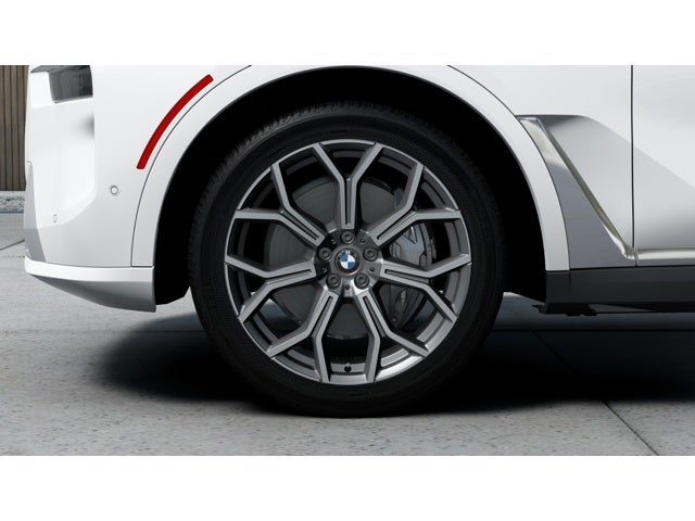 2027 BMW X7 Base