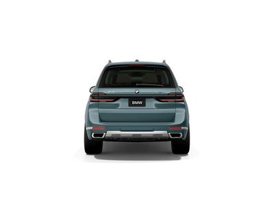2026 BMW X7 Base