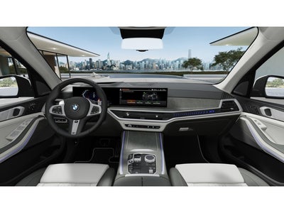 2027 BMW X7 Base