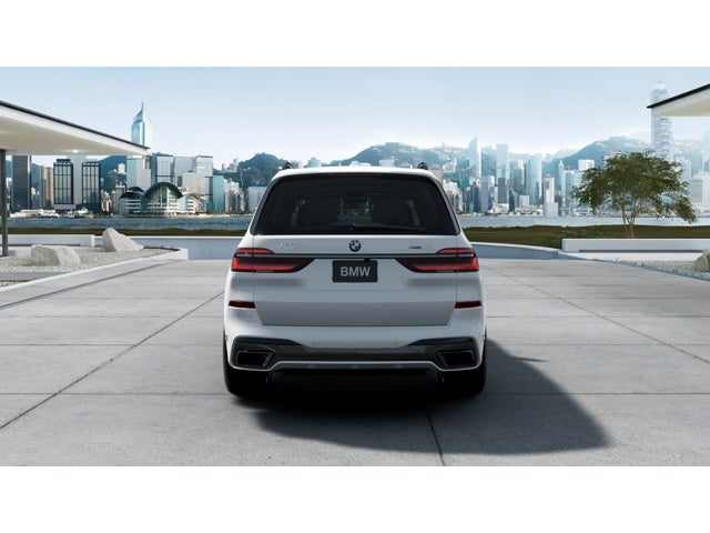 2027 BMW X7 Base