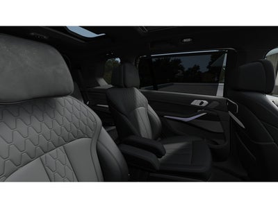 2027 BMW X7 Base