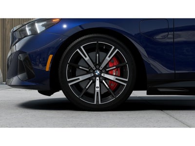 2027 BMW 550e Base