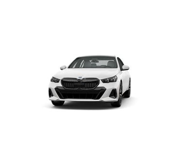 2027 BMW 550e Base