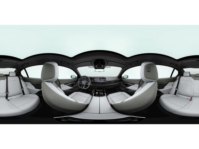 2027 BMW 550e Base