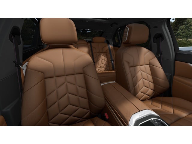 2026 BMW 740i Base