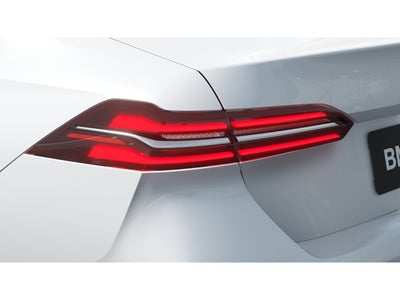 2027 BMW 530i 530i