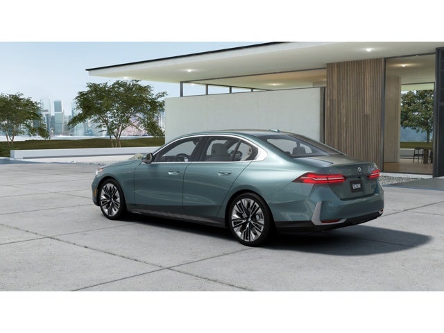 2027 BMW 530i Base