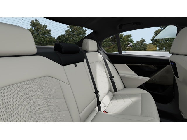2027 BMW 540i Base