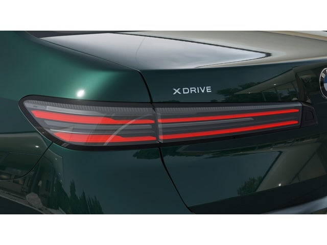 2027 BMW 740i Base