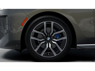 2027 BMW 740i Base