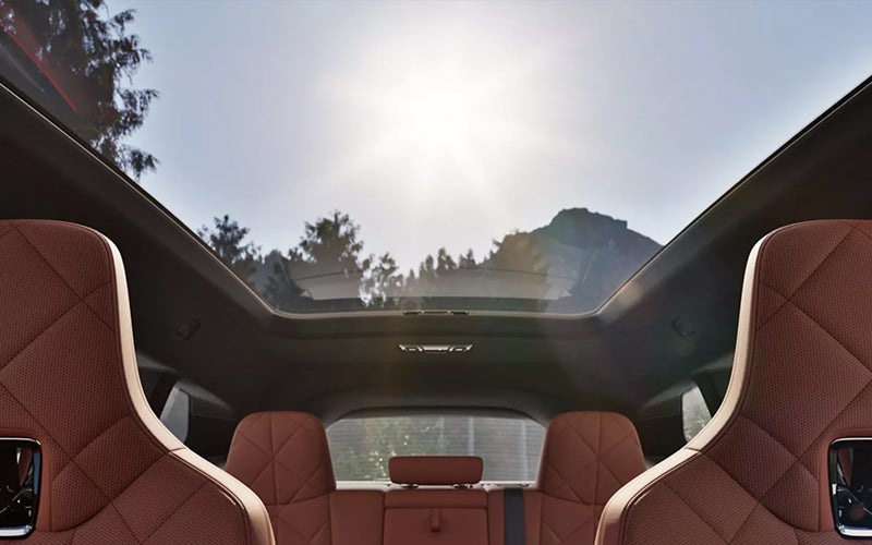 M Multi-function Seats and panoramic eclipsing roof. | Tom Bush BMW Jacksonville in Jacksonville FL