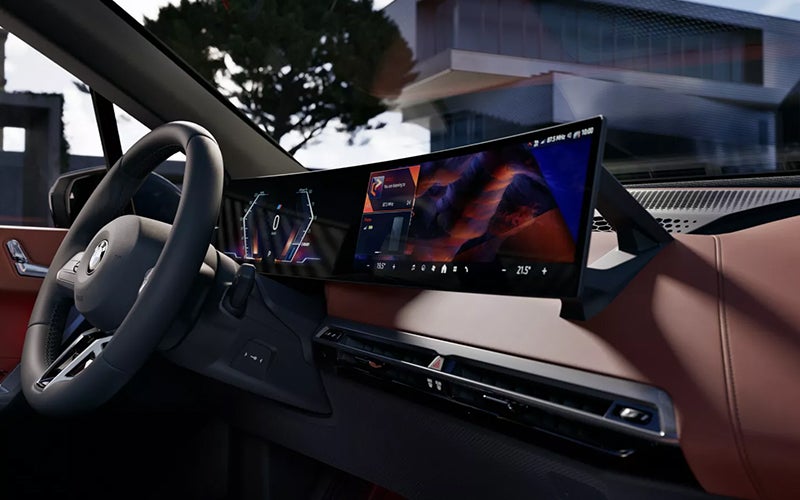 The BMW iX Curved Display. | Tom Bush BMW Jacksonville in Jacksonville FL