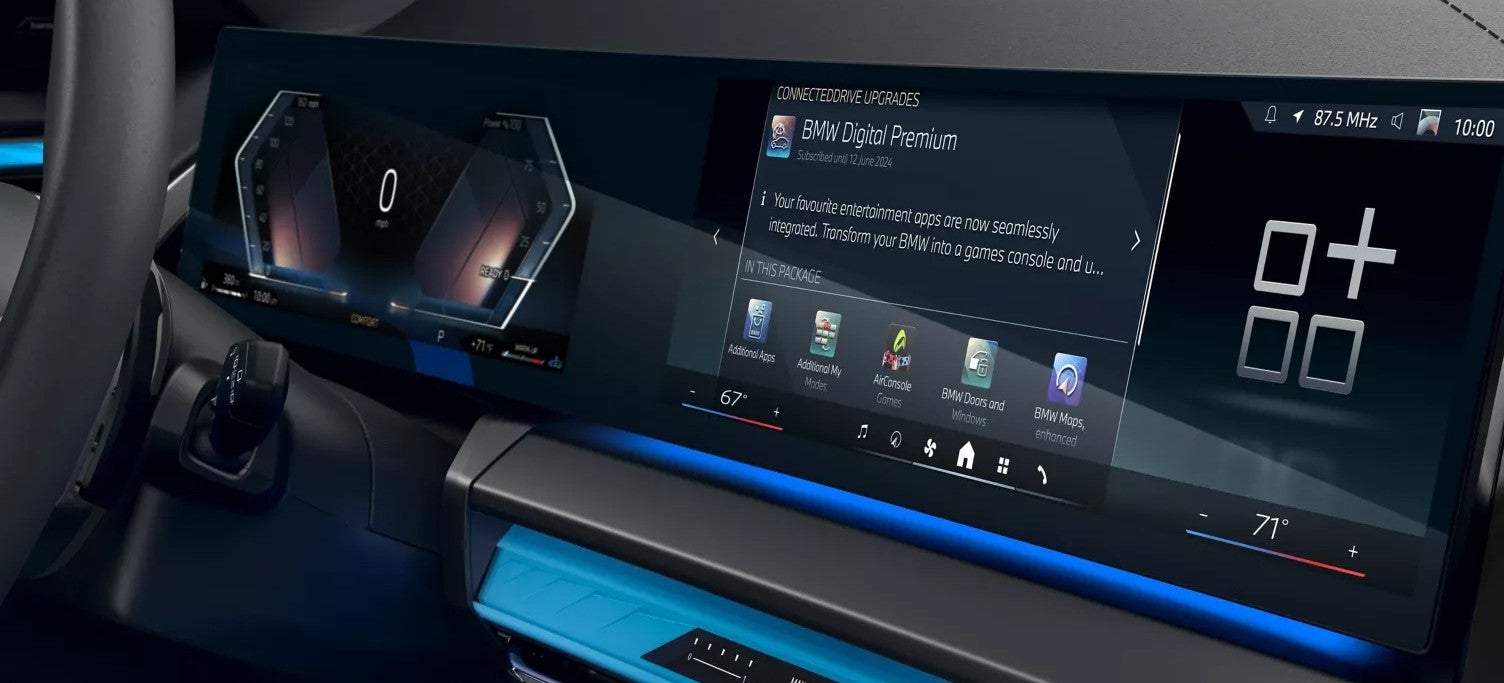 showing the pannels of a 2026 BMW X3